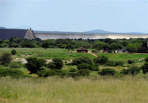 gabbrone|gaborone dam.